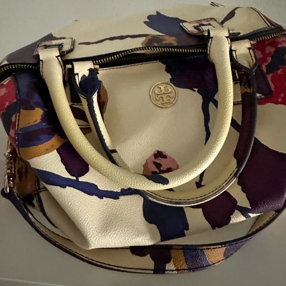 Used Handbag in good condition